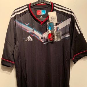 RARE NWT Olympique Lyon 3D Kit